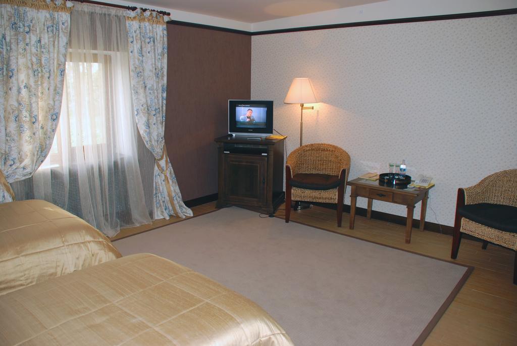 Gogol Hotel Myrhorod Δωμάτιο φωτογραφία